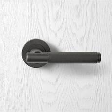 Handle